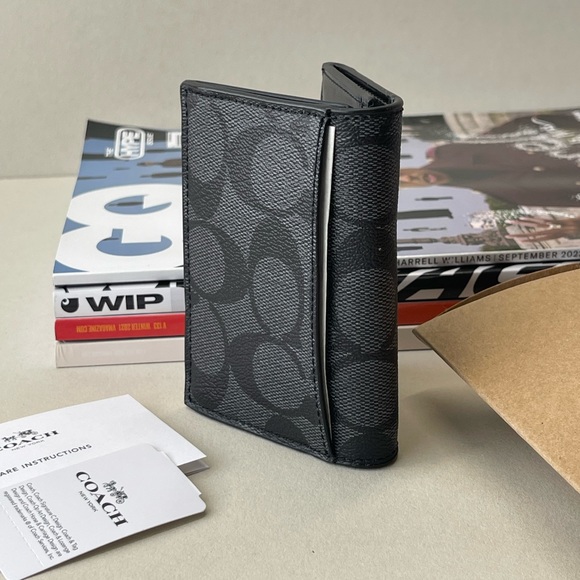 (new+tag+box) Coach Men bifold + card case wallet size 4.25x3 inch - Picture 11 of 13